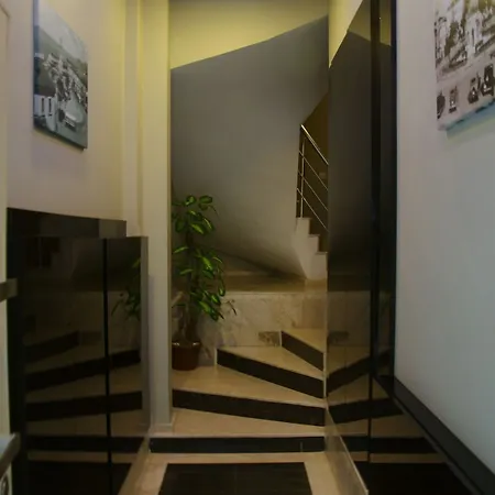 Fi Homes - Adults Only